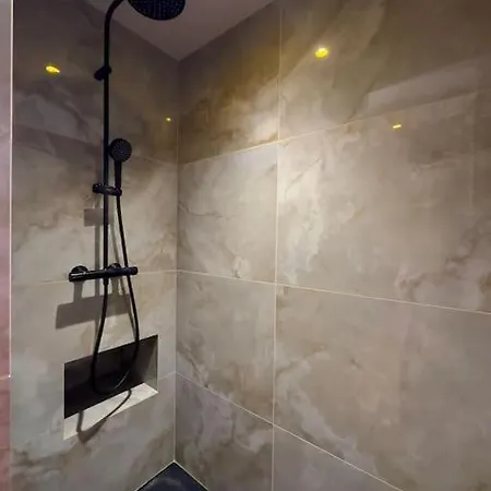 Apartman Joli 4 Pieces Tete D'or