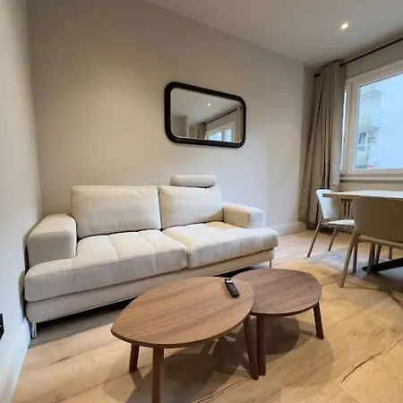 Apartment Joli 4 Pieces Tete D'or Lyon